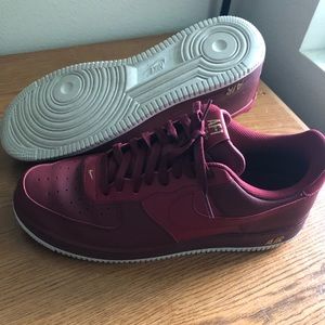 Nike Air Force 1